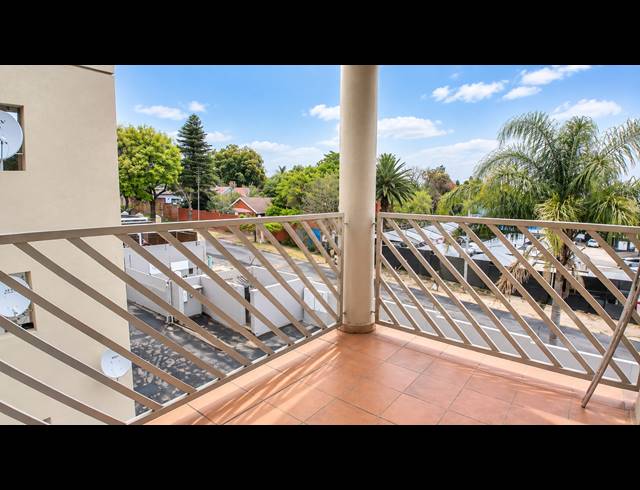 2 BEDROOM APARTMENT FOR SALE IN BLACKHEATH